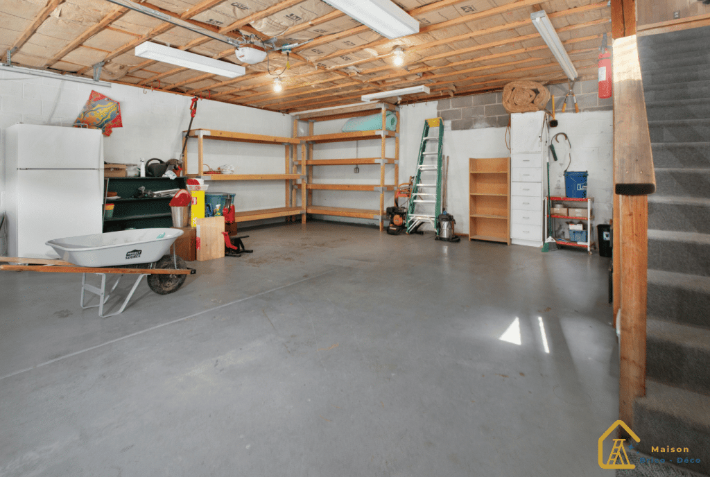 garage bien isolé avec de la laine de roche
