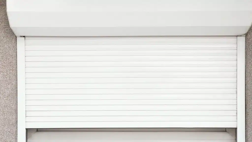 Comment améliorer le confort de sa maison grâce aux volets roulants ?
